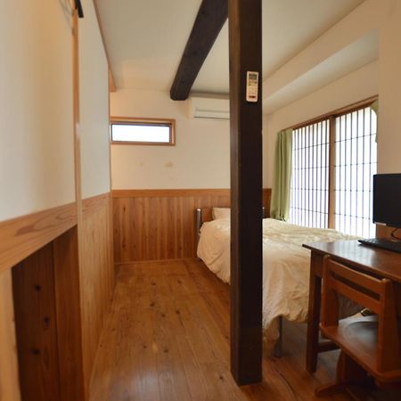 Guest House Ilonggo Tsu Bagian luar foto